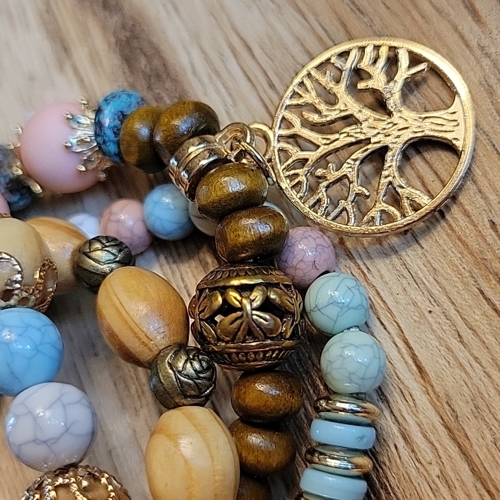 š„LAST ONEš„Tree and Tassel Beaded Bracelet Set, driftwood beach - Picture 3 of 5